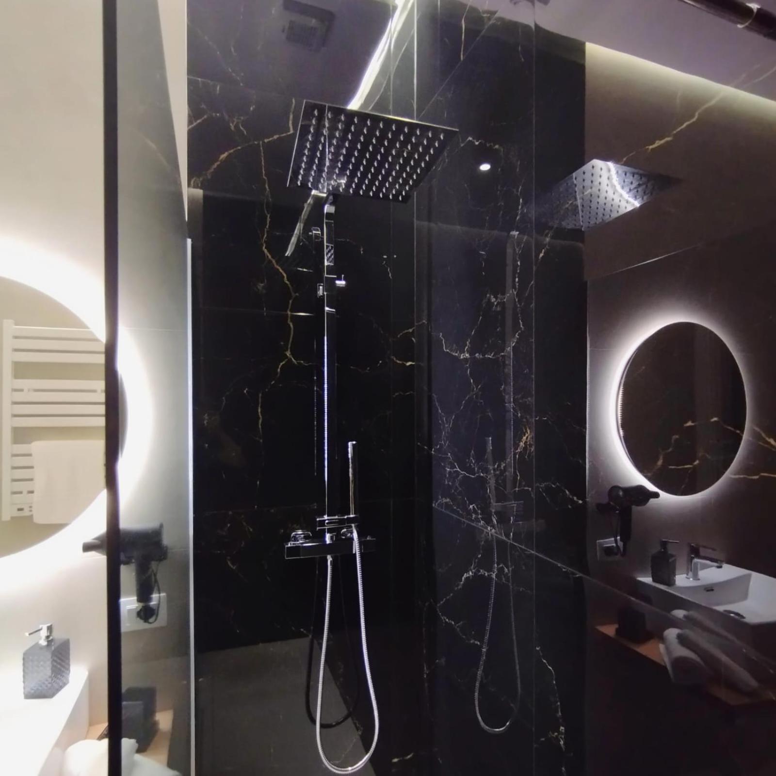 Agatha Modern Elegant Rooms Сант'Агата-ді-Мілітелло Екстер'єр фото